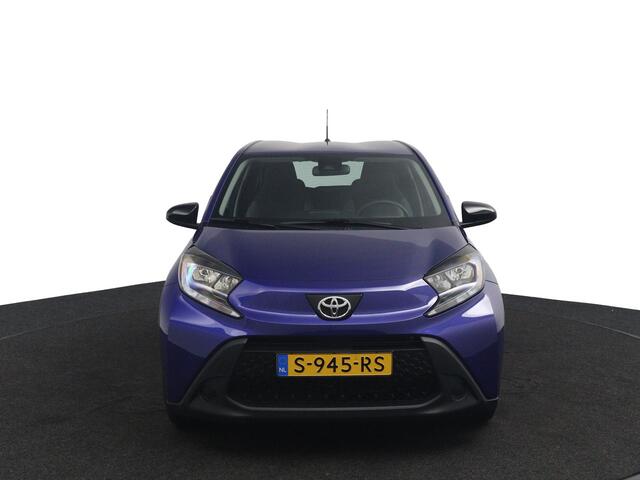 Toyota AYGO X 1.0 VVT-i MT Play | Adaptieve Cruise Control | Apple Carplay | Android Auto | Airco | 5-Deurs |