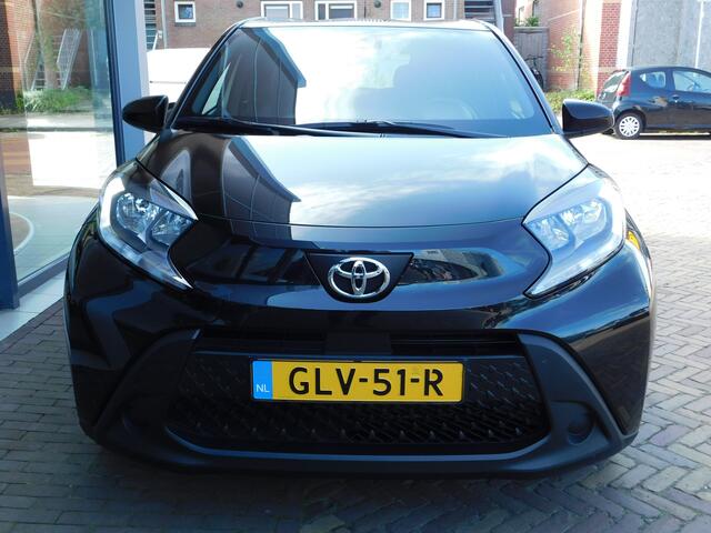 Toyota AYGO X 1.0 VVT-i MT Play