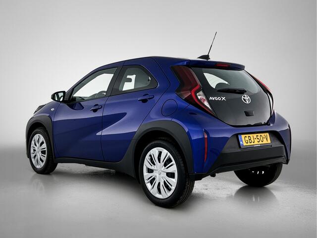 Toyota AYGO X 1.0 VVT-i MT Play