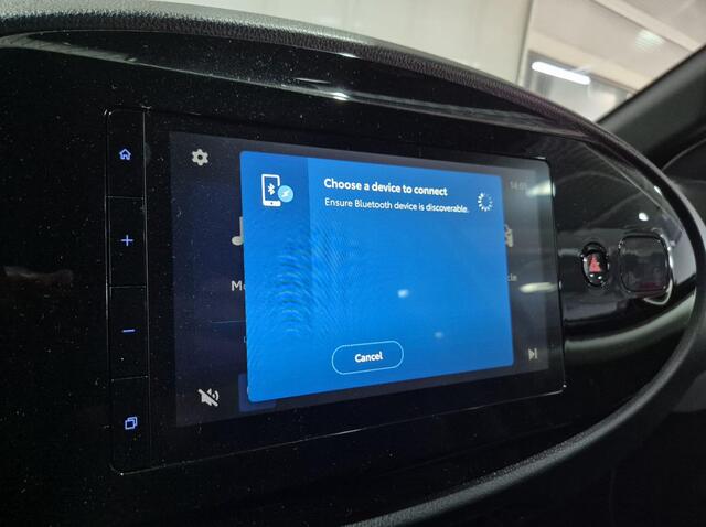 Toyota AYGO X 1.0 VVT-i MT Pulse Rijklaar vanaf ¤21.650,- Nu tijdelijke voordeel van ¤1.345,-