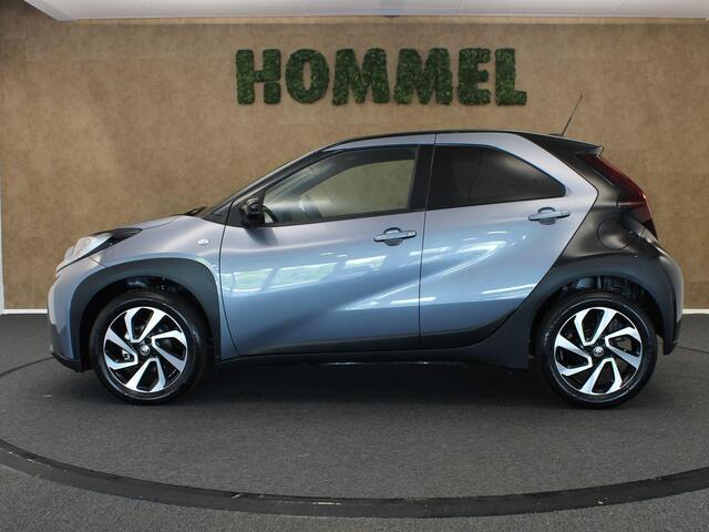 Toyota AYGO X 1.0 VVT-i MT Pulse - ACHTERUITRIJCAMERA - APPLE CARPLAY/ANDROID AUTO - STOELVERWARMING - CRUISE CONTROL ADAPTIEF - LED KOPLAMPEN - LICHTMETALEN VELGEN 17" - BLUETOOTH TELEFOONVOORBEREIDING