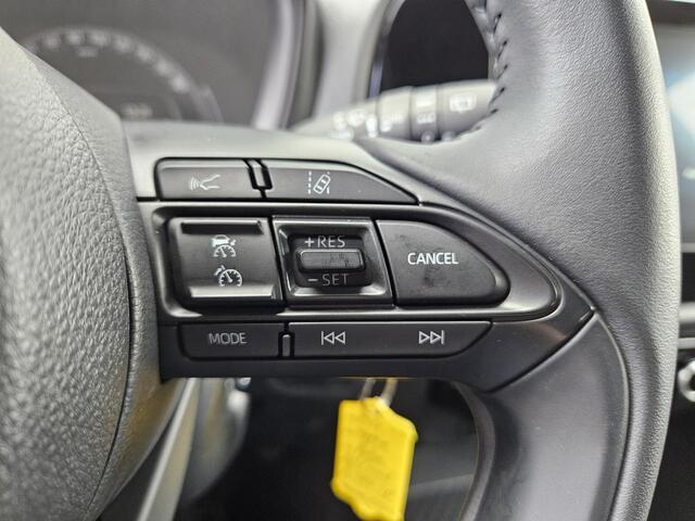 Toyota AYGO X 1.0 VVT-i MT Pulse | org NL en 1e Eigenaar | Rijklaarprijs | Bitone-kleur |