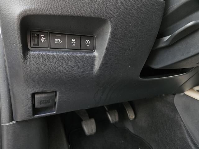 Toyota AYGO X 1.0 VVT-i MT Pulse | Ginger beige/Zwart | All Season Banden| Org NL en 1e Eigenaar |