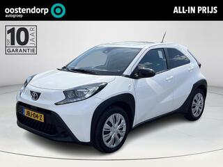 toyota-aygo-x-1.0-vvt-i-s-cvt-play-