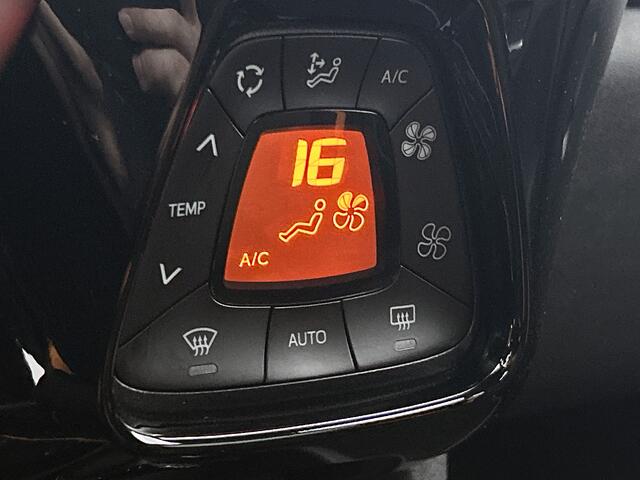 Toyota AYGO 1.0 VVT-i TeamNL | Achteruitrij camera | Climate control | Cruise control |