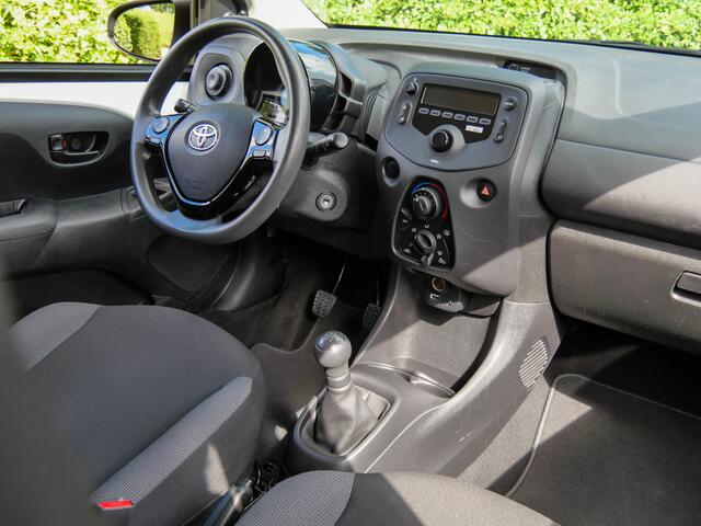 Toyota AYGO 1.0 VVT-i x-fun | AIRCO | BLUETOOTH |