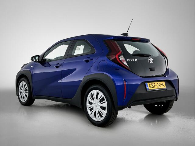 Toyota AYGO X 1.0 VVT-i MT Play