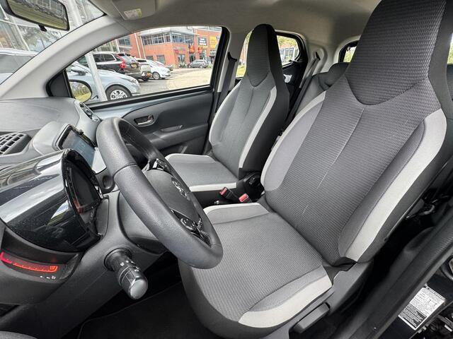 Toyota AYGO 1.0 VVT-i x-play | Eerste Eigenaar | Dealeronderhouden| Unieke Km-Stand | Achteruitrijcamera | Apple Carplay/Android Auto | Enz...