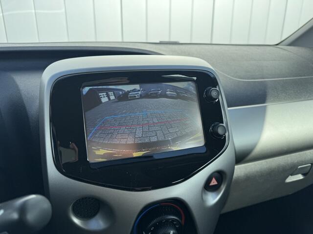 Toyota AYGO 1.0 VVT-i x-play Camera NL Auto
