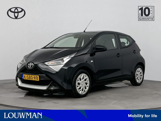 Toyota AYGO 1.0 VVT-i X-Play X-Shift Automaat | NL-Auto | Apple Carplay -/ Android Auto | Airco | Parkeercamera |