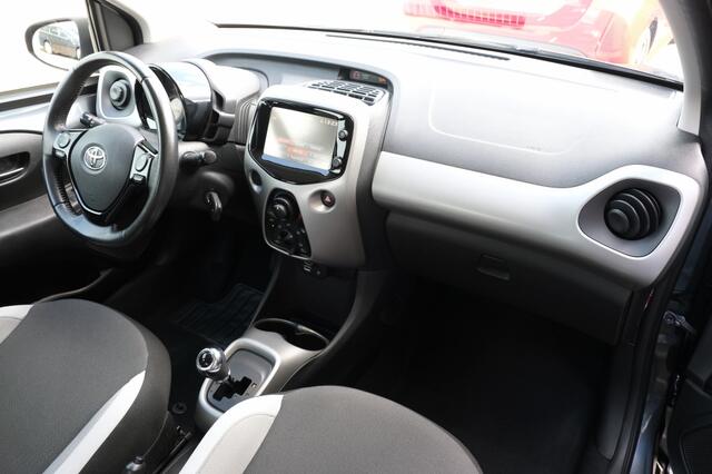 Toyota AYGO 1.0 VVT-i x-play Automaat | Bluetooth | Airconditioning | X-touc