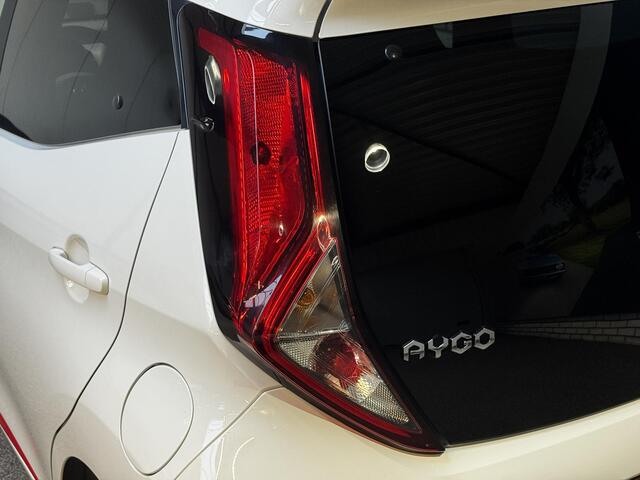 Toyota AYGO 1.0 VVT-i x-joy