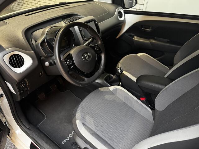 Toyota AYGO 1.0 VVT-i x-joy