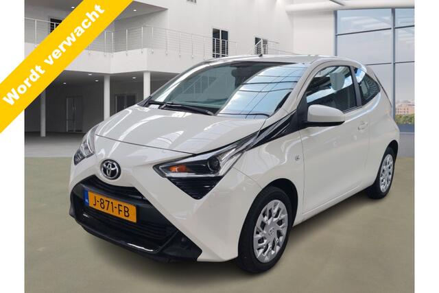 Toyota AYGO 1.0 VVT-i x-play AUT! Camera! Apk 7-2026! VERWACHT!!