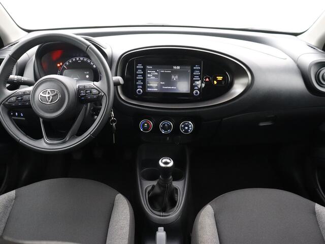 Toyota AYGO X 1.0 VVT-i MT play | Apple CarPlay / Android Auto | Achteruitrijcamera | Adaptive Cruise Control | Rijstrooksensor | Metaallak |