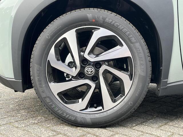 Toyota AYGO X 1.0 VVT-i MT Pulse | Tarragon met zwart dak | Nieuw uit voorraad leverbaar |