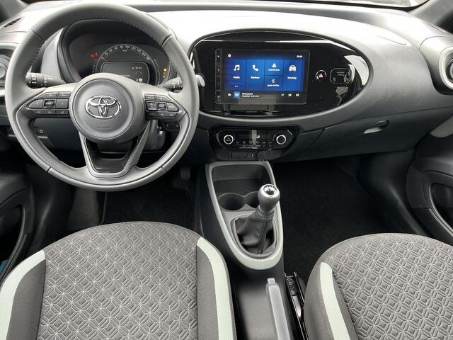 Toyota AYGO X 1.0 VVT-i MT Pulse | Tarragon met zwart dak | Nieuw uit voorraad leverbaar |