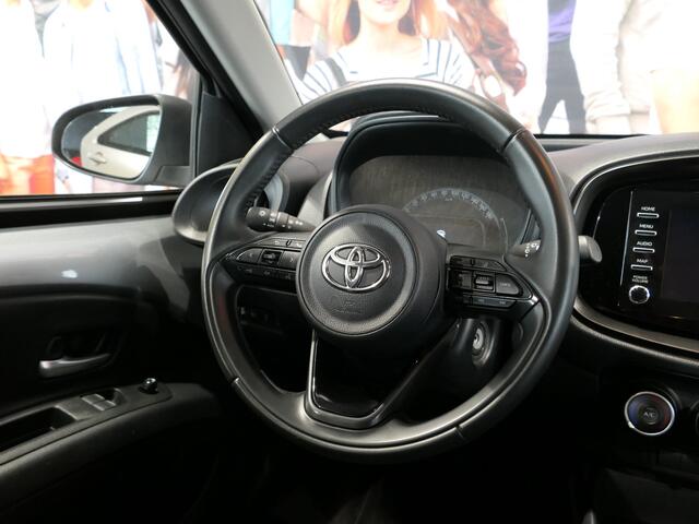 Toyota AYGO X 1.0 VVT-i MT Play - Adaptive cruise, camera, bluetooth