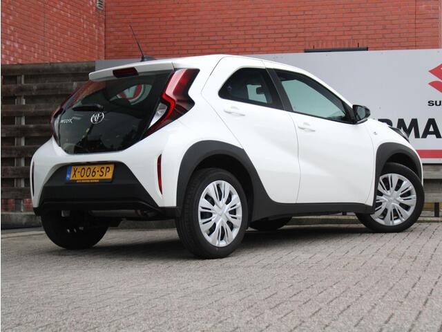 Toyota AYGO X 1.0 VVT-i MT Play Achteruitrijcamera, Airco, Cruise Control Adaptief, Apple Carplay/Android Auto