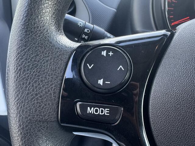 Toyota AYGO 1.0 VVT-i x-fun ? AC ? BT ? Rijklaar ?