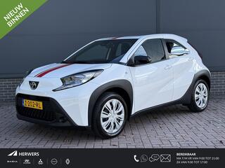 toyota-aygo-x-1.0-vvt-i-mt-play---e
