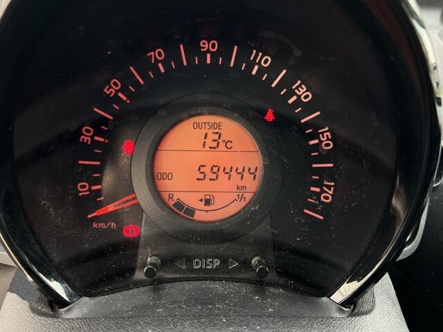 Toyota AYGO 1.0 VVT-i x-wave | Cabrio | Camera | LM |