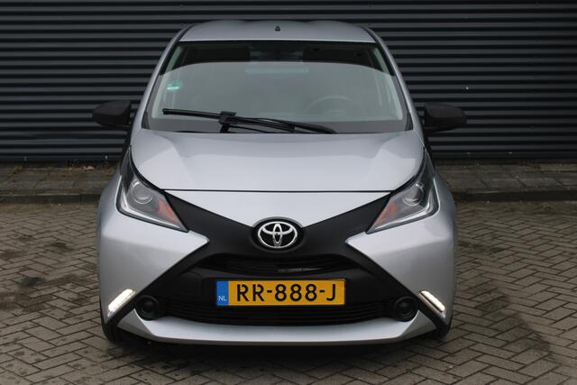 Toyota AYGO 1.0 VVT-i x-fun
