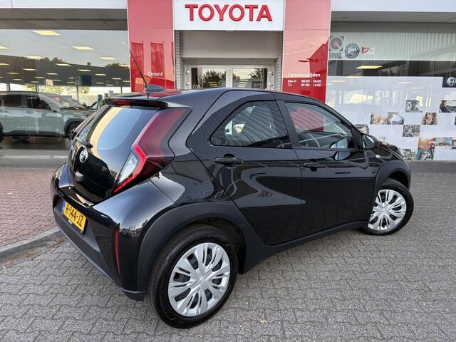 Toyota AYGO 1.0 VVT-i MT Play | Apple CarPlay Android Auto | DAB | Elektr. r