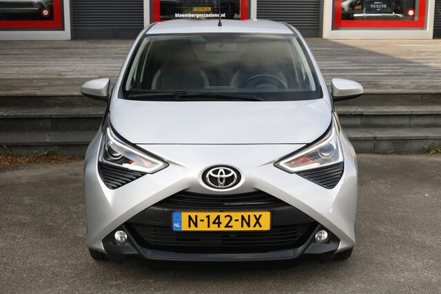 Toyota AYGO 1.0 VVT-i x-joy | Apple carplay | Android Auto | LM velgen | achteruitrijcamera|