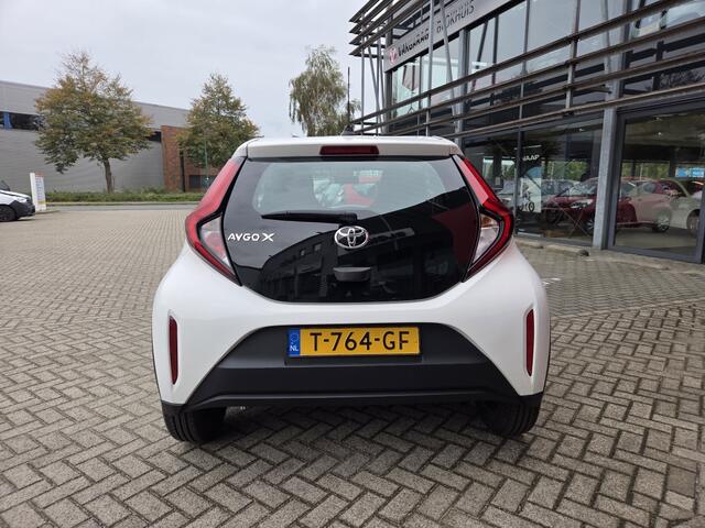 Toyota AYGO 1.0 VVT-i MT Play | Airco | Adp. Cruise | Carplay