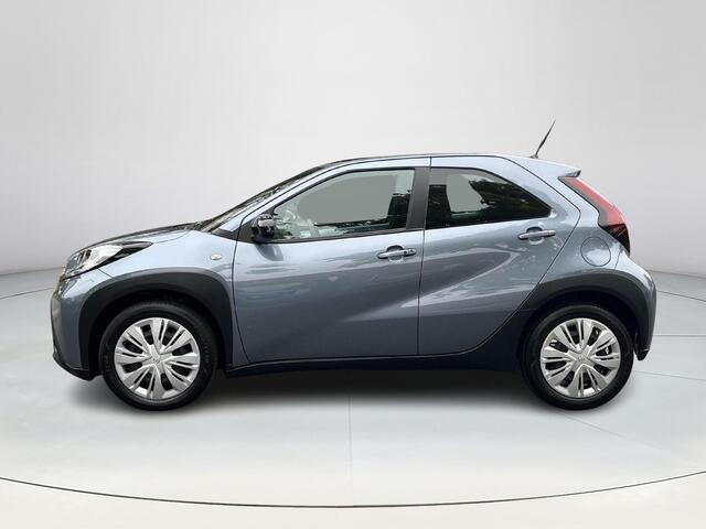 Toyota AYGO X 1.0 VVT-i S-CVT Play