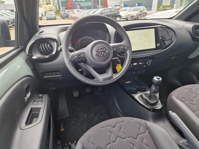 Toyota AYGO X 1.0 VVT-i MT Envy