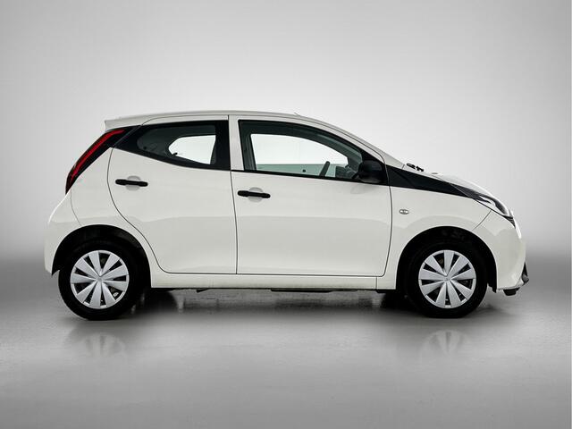 Toyota AYGO 1.0 VVT-i x-fun