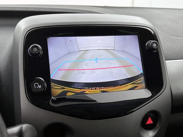 Toyota AYGO 1.0 VVT-i x-joy | Apple Carplay/Android Auto | LM velgen |