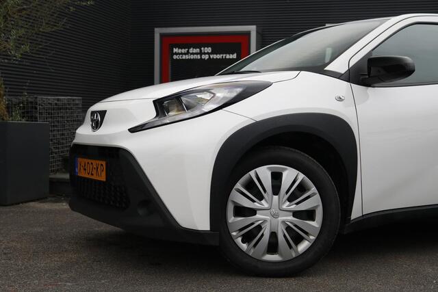 Toyota AYGO X 1.0 VVT-i MT Play