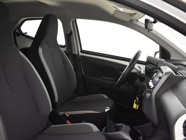 Toyota AYGO 1.0 VVT-i x-play Design Edition | Camera | LM Velgen