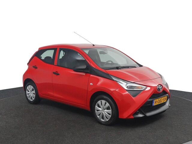 Toyota AYGO 1.0 VVT-i x-fun | 5 -Deurs | Airco | Bluetooth | Led Verlichting |