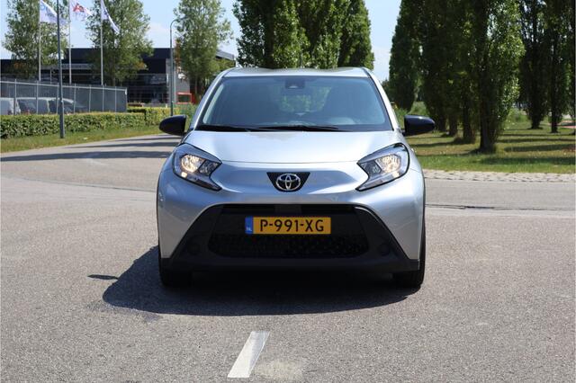 Toyota AYGO X 1.0 VVT-i MT Play I Achteruitrij camera I ACC I Airco I Apple/Android Carplay I Rij assistentie I Nederlandse auto I
