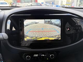 toyota-aygo-x-1.0-vvt-i-mt-play