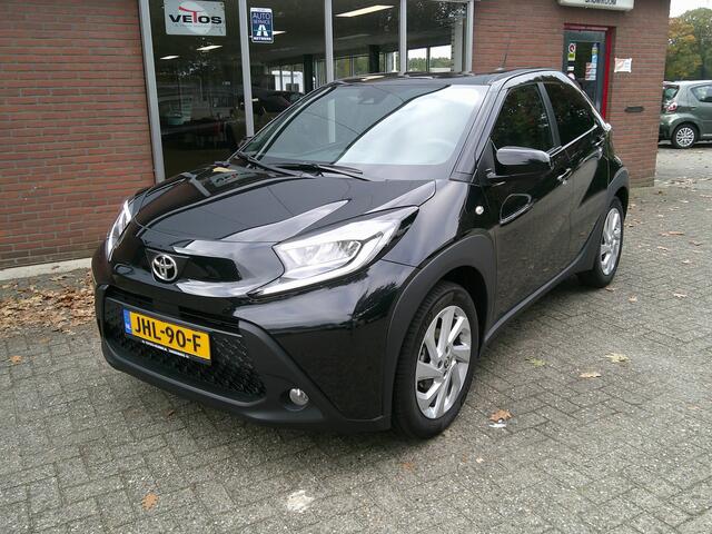 Toyota AYGO X 1.0 VVT-i MT Play