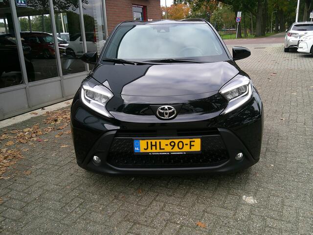 Toyota AYGO X 1.0 VVT-i MT Play