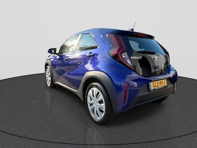Toyota AYGO X 1.0 VVT-i MT Play
