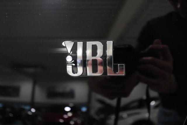 Toyota AYGO X 1.0 VVT-i MT JBL, Nieuw en snel leverbaar met ¤1000,- inruilpremie!