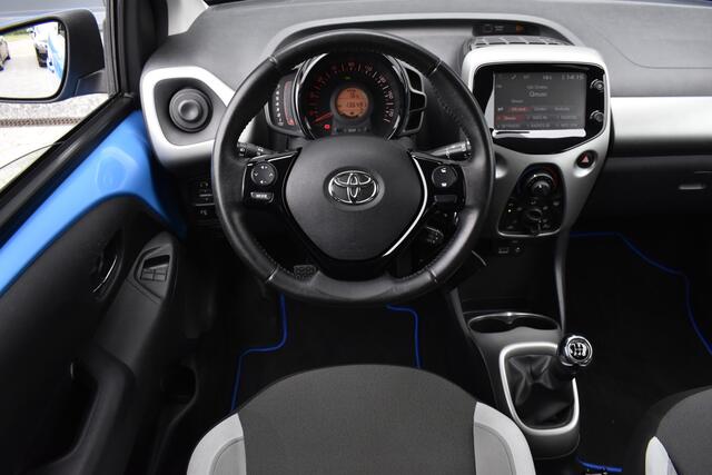 Toyota AYGO 1.0 VVT-i x-play Camera - Carplay - Cruise - Airco