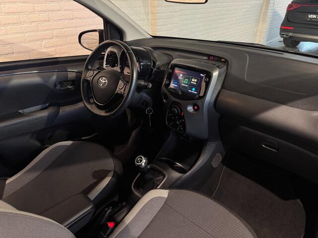 Toyota AYGO 1.0 VVT-i X-Play Carplay Camera Cruise Control Airco