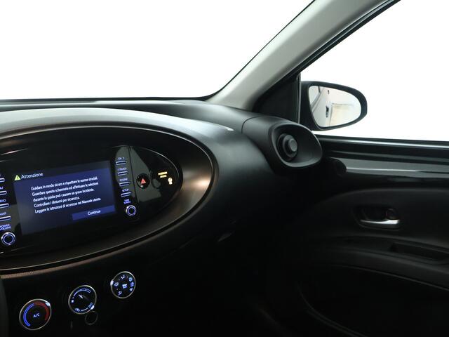 Toyota AYGO X 1.0 VVT-i S-CVT Play | Automaat | Airco | Apple Carplay | Android Auto | Camera