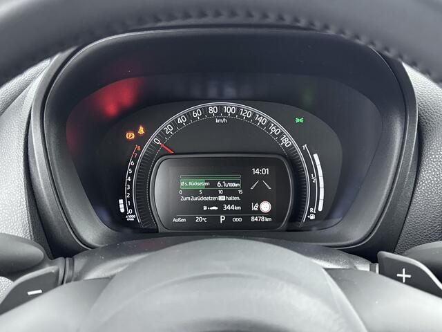 Toyota AYGO X 1.0 VVT-i S-CVT Premium Automaat | Keyless Entry | JBL-Audio |