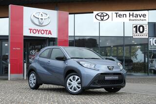 toyota-aygo-1.0-vvt-i-72pk-mt-play-