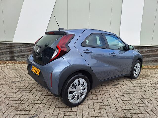 Toyota AYGO X 1.0 VVT-i MT Play | Airco | Apple/Android auto | Ad Cruise |
