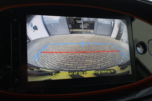 Toyota AYGO 1.0 VVT-i MT Limited Keyless/Leder/Stoelverwarming